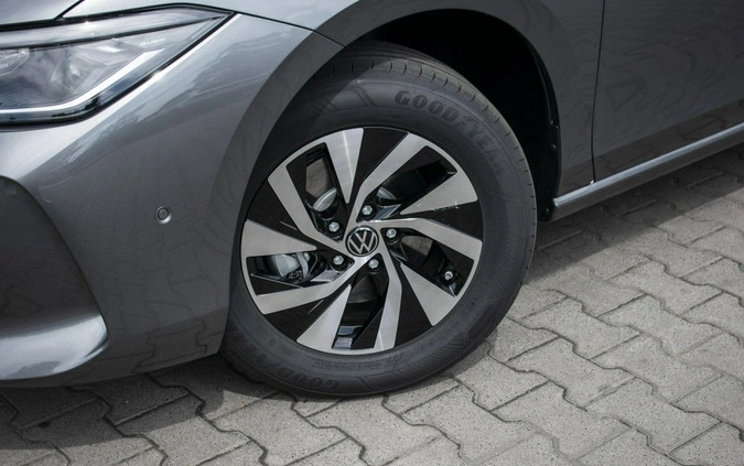 Volkswagen Passat cena 192500 przebieg: 5, rok produkcji 2024 z Ostrów Lubelski małe 277